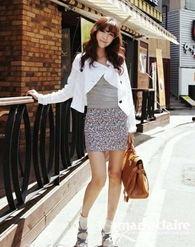 短裙辣妹套装欧美视频,短裙辣妹套装潮流风采全解析