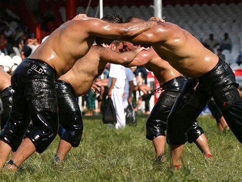 欧美裸体摔跤视频直播