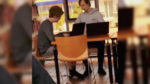 搞怪欧美帅哥视频,颠覆传统形象，带你领略不一样的魅力风采